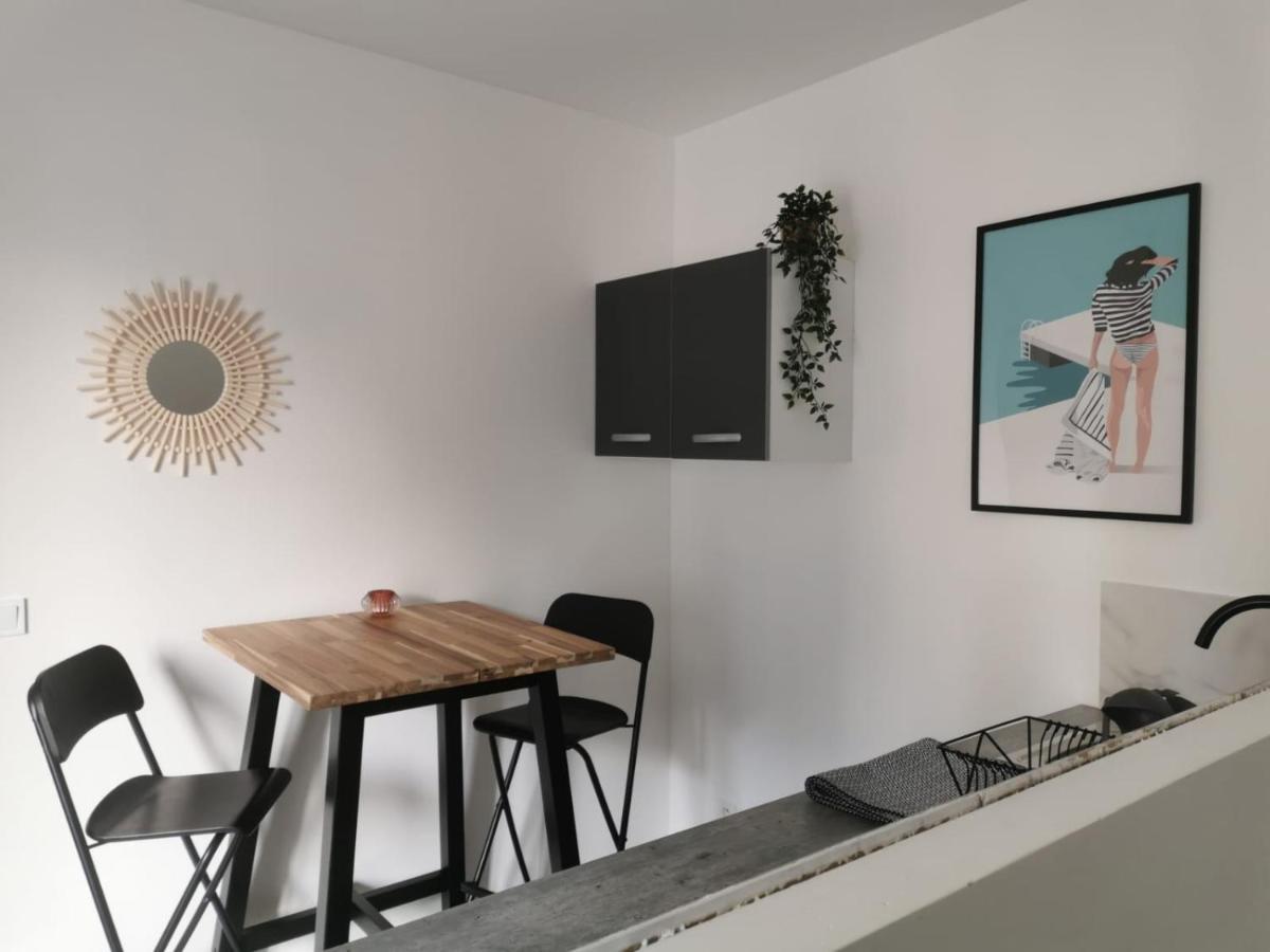 Studio Cosy Et Renove A 2 Pas Gare Reims Centre - Rue Apartment Exterior photo